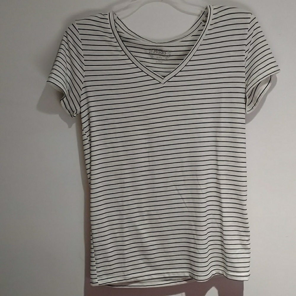 V-Neck White with Black Stripe MUDD Tee